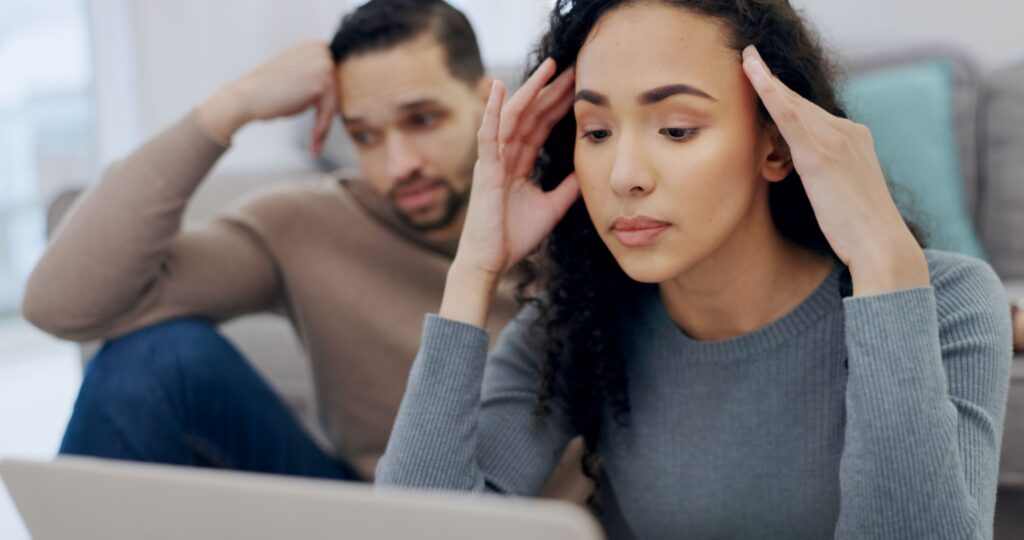 Couple under financial stress